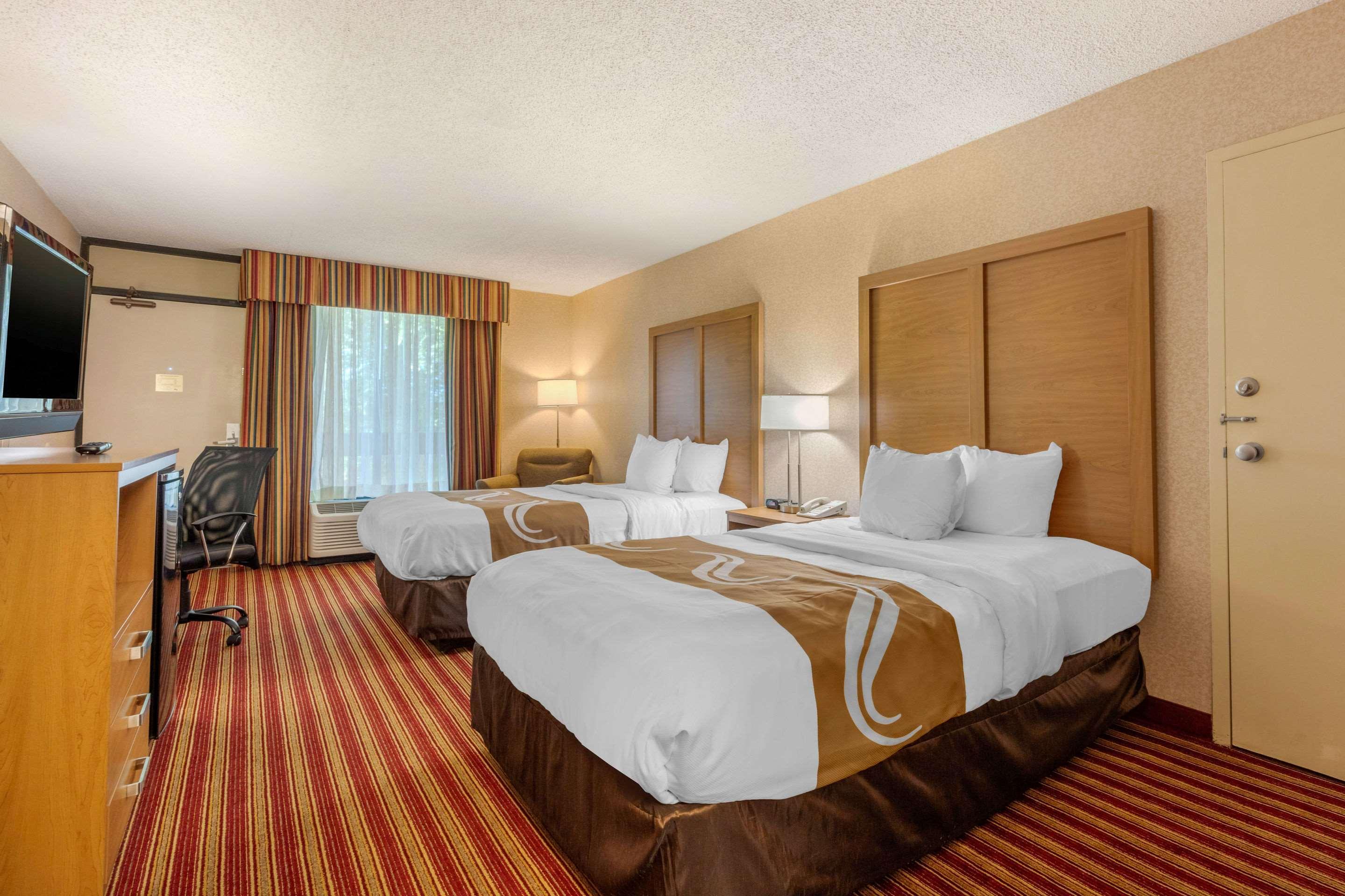 Quality Inn Exit 4 Кларксвилл Экстерьер фото